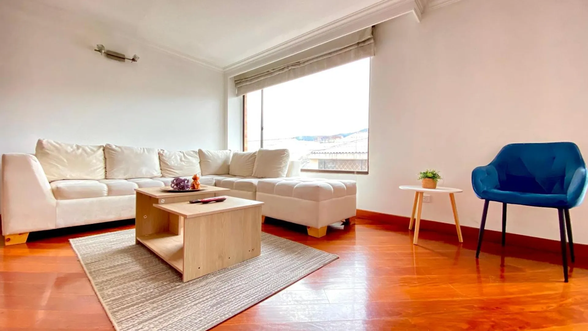 Unico Penthouse En Unicentro Norte De Bogota