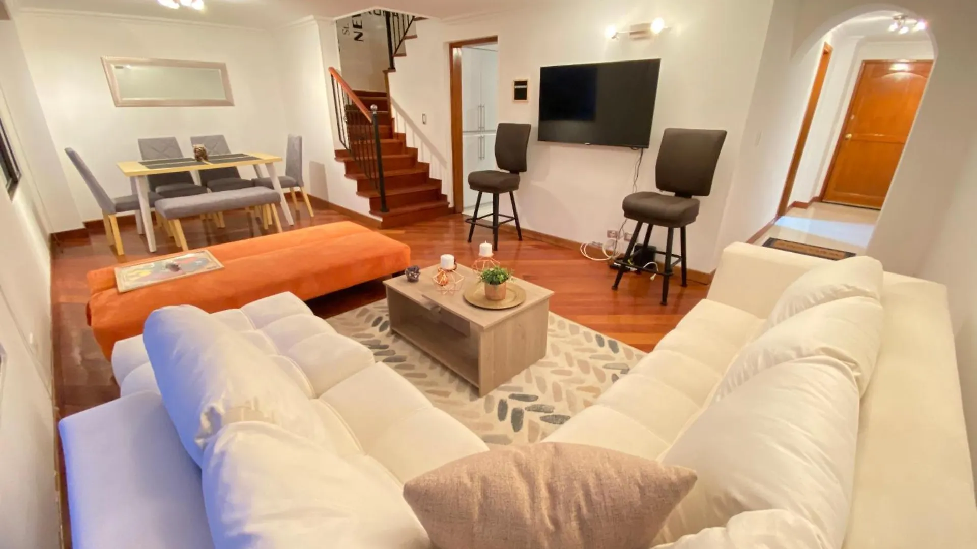 Unico Penthouse En Unicentro Norte De Bogota
